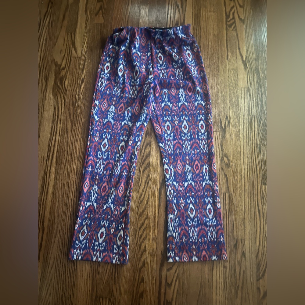 Free People Multicolor Knit Pants
Size Medium
NWOT